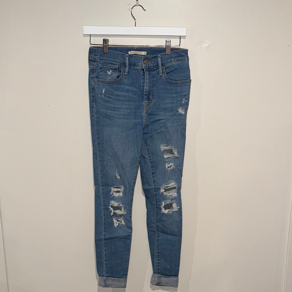 Levi 720 Distressed Skinny Jeans in Blue